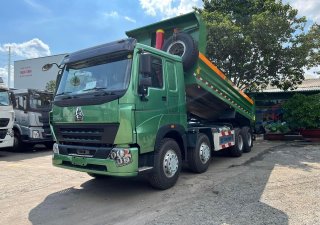 Howo Xe ben 2022 - Howo Bình Định ben 8x4 thùng đúc 14 khối, xe sẵn giao ngay