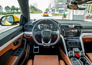 Lamborghini Urus 2022 - Siêu SUV nhanh nhất thế giới, mới 100% sẵn giao ngay