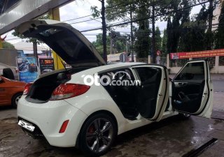 Hyundai Veloster Huyndai  2011 Trắng 1.6 AT 2011 - Huyndai Veloster 2011 Trắng 1.6 AT