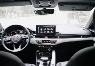 Audi A4 2019 - Màu đen, nhập khẩu nguyên chiếc