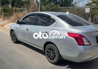 Nissan Sunny  2013 xe zin từ đầu tới đuôi giá qua rẻ 2013 - NISSAN 2013 xe zin từ đầu tới đuôi giá qua rẻ