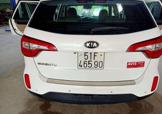 Kia Sorento 2017 - Màu trắng, giá cực tốt