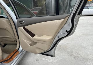 Nissan Altima 2009 - Nissan Altima 2009 số tự động