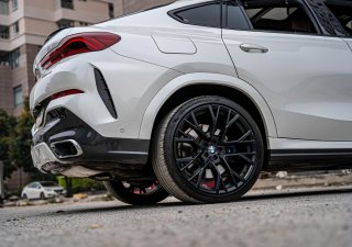 BMW X6 2020 - Xe màu trắng, xe nhập