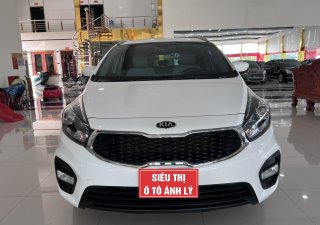 Kia Rondo 2021 - Số sàn 7 chỗ cực khỏe, trang bị tiện nghi ngập tràn