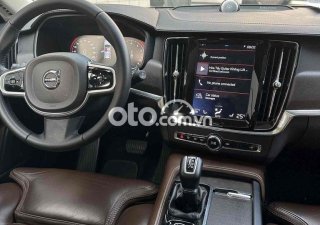 Volvo V90   2018 - VOLVO V90 CROSS COUNTRY