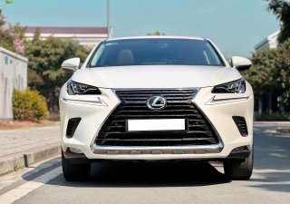 Lexus NX 300 2019 - Xe mới 95%, giá chỉ 1 tỷ 950tr