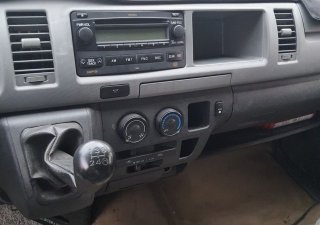 Toyota Hiace 2001 - 6 chỗ giá 65tr