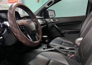 Ford Ranger 2019 - Màu đen, nhập khẩu nguyên chiếc