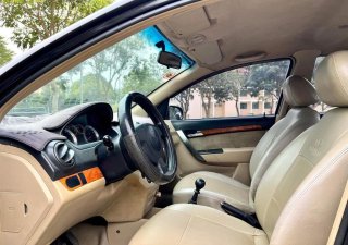 Daewoo Gentra 2009 - Xe màu đen