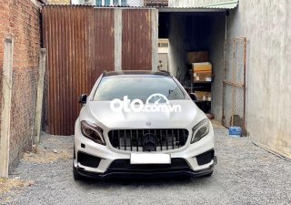 Mercedes-Benz A45 GLA45 Mercedes AMG 2014 màu Đen wrap Trắng 2014 - GLA45 Mercedes AMG 2014 màu Đen wrap Trắng