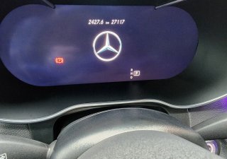 Mercedes-Benz GLC 300 2021 - Xe bảo dưỡng định kì tại hãng, bao test hãng