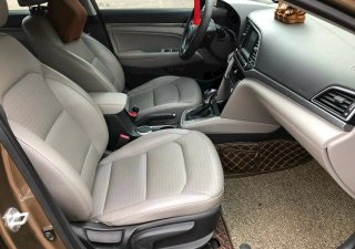 Hyundai Elantra 2017 - Hỗ trợ ngân hàng 70% giá trị xe