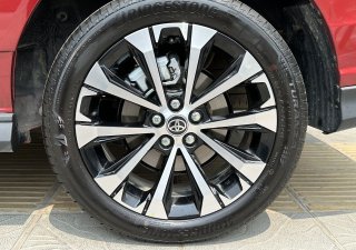 Toyota Veloz Cross 2022 - Cần bán gấp xe gia đình giá 690tr