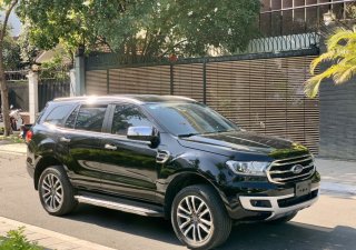 Ford Everest 2020 - Màu đen một chủ - Đã dán phim cách nhiệt, lót sàn, cam 360, đèn