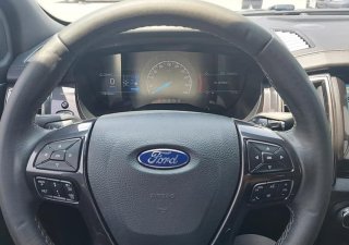 Ford Everest 2018 - Màu bạc, nhập khẩu nguyên chiếc