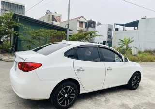 Hyundai Elantra 2011 - Hyundai Elantra 2011 số sàn tại Yên Bái