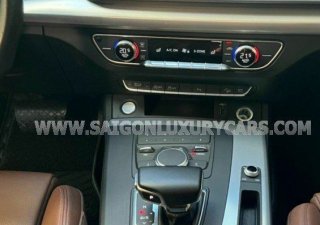 Audi Q5 2018 - Màu đen, nhập khẩu nguyên chiếc