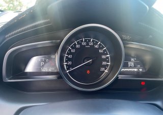 Mazda 2 2018 - Xe còn mới, giá tốt 425tr