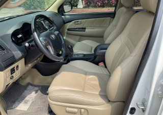 Toyota Fortuner 2016 - Xe đi 5000 km, giá 615 triệu