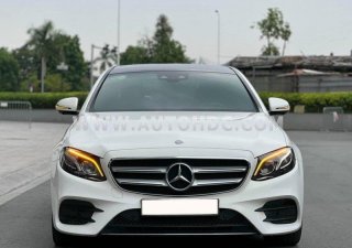 Mercedes-Benz E300 2017 - Màu trắng