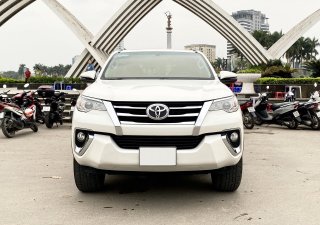 Toyota Fortuner 2020 - Màu trắng giá ưu đãi