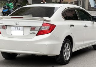 Honda Civic 2013 - Bán xe màu trắng