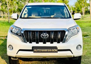 Toyota Land Cruiser Prado 2017 - Bán xe trắng kem xe siêu đẹp, bảo dưỡng hãng bao check