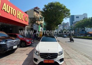 Mercedes-Benz E300 2019 - Màu trắng