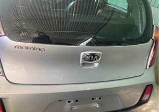 Kia Morning 2016 - Xe màu bạc giá cạnh tranh