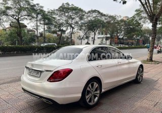 Mercedes-Benz C 250 2016 - Màu trắng