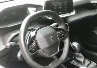 Peugeot 2008 2021 - Xe gia đình, giá chỉ 785tr