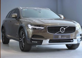 Volvo V90 2018 - Màu nâu, nhập khẩu nguyên chiếc