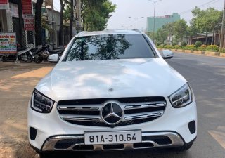 Mercedes-Benz GLC 200 2022 - Tặng ngay gói chăm sóc và phủ Ceramic cao cấp