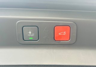 Peugeot 5008 2019 - Xe màu xanh lam 