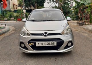 Hyundai Grand i10 2015 - Màu bạc, nhập khẩu