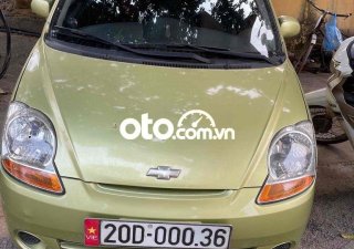 Chevrolet Spark xe 2 chỗ máy xăng màu xanh tình trạng xe tốt 2011 - xe 2 chỗ máy xăng màu xanh tình trạng xe tốt