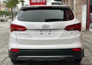 Hyundai Santa Fe 2015 - Màu trắng, giá tốt