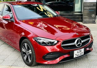 Mercedes-Benz C200 2022 - Xe đẹp như mới, có hỗ trợ bảo hành chính hãng