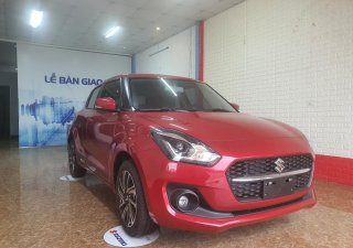 Suzuki Swift 2022 - Màu đỏ, nhập khẩu nguyên chiếc, giá chỉ từ 560tr