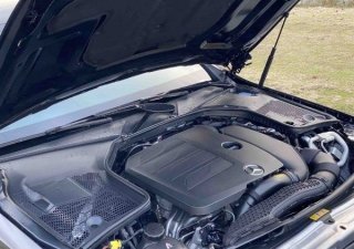 Mercedes-Benz C300 2019 - Giá 1 tỷ 699