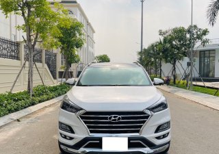 Hyundai Tucson 2021 - Xe đăng ký lần đầu 2021, xe gia đình, giá 868tr