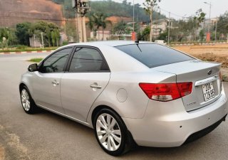 Kia Forte 2012 - Màu bạc, giá chỉ 335 triệu
