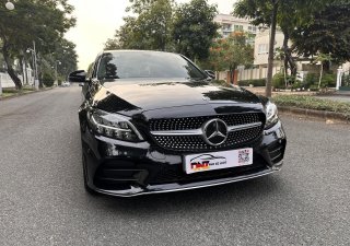 Mercedes-Benz C180 2021 - Xe vip 1 đời chủ - Bảo hành hãng đến 2024 - Lên đồ xịn - Màu đen siêu đẹp