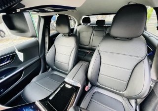 Mercedes-Benz C200 2022 - Xe đẹp như mới, có hỗ trợ bảo hành chính hãng