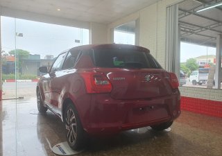 Suzuki Swift 2022 - Màu đỏ, nhập khẩu nguyên chiếc, giá chỉ từ 560tr