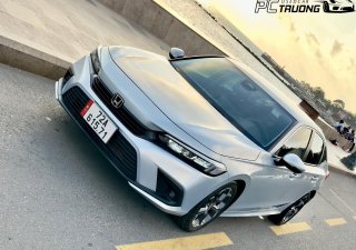 Honda Civic 2022 - Màu mới siêu lướt giá tốt
