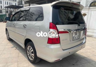 Toyota Innova bán inova 2015 mt 2.0E cá nhân sd xe đẹp suất sắc 2015 - bán inova 2015 mt 2.0E cá nhân sd xe đẹp suất sắc