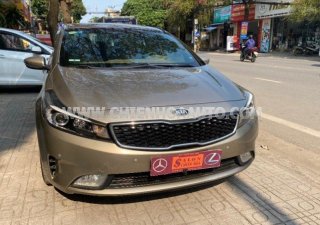 Kia Cerato 2017 - Màu nâu giá ưu đãi