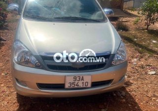 Toyota Innova ban xe 2006 - ban xe